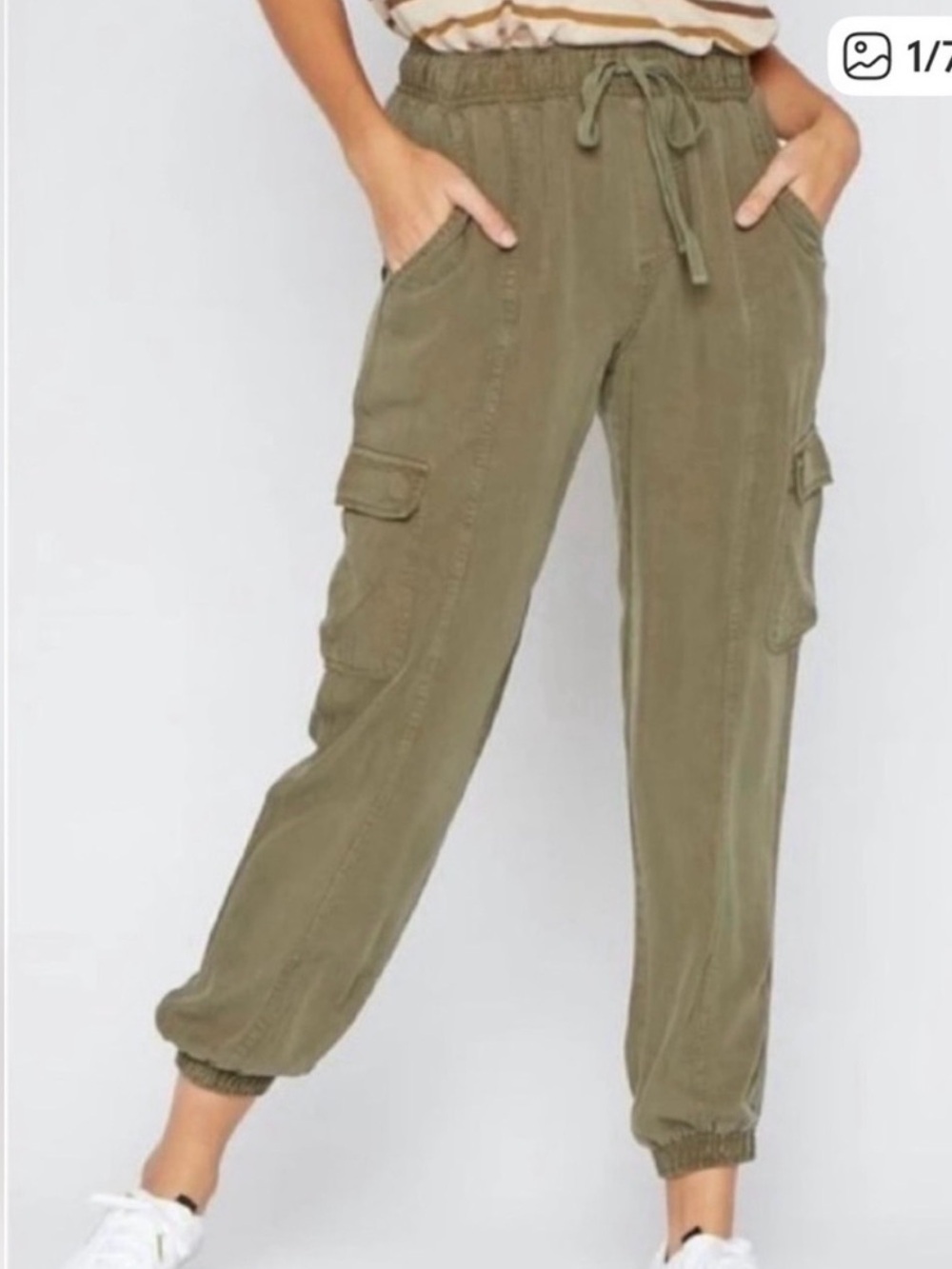 Thread & Supply Women’s Cargo Joggers - Tan Size Small